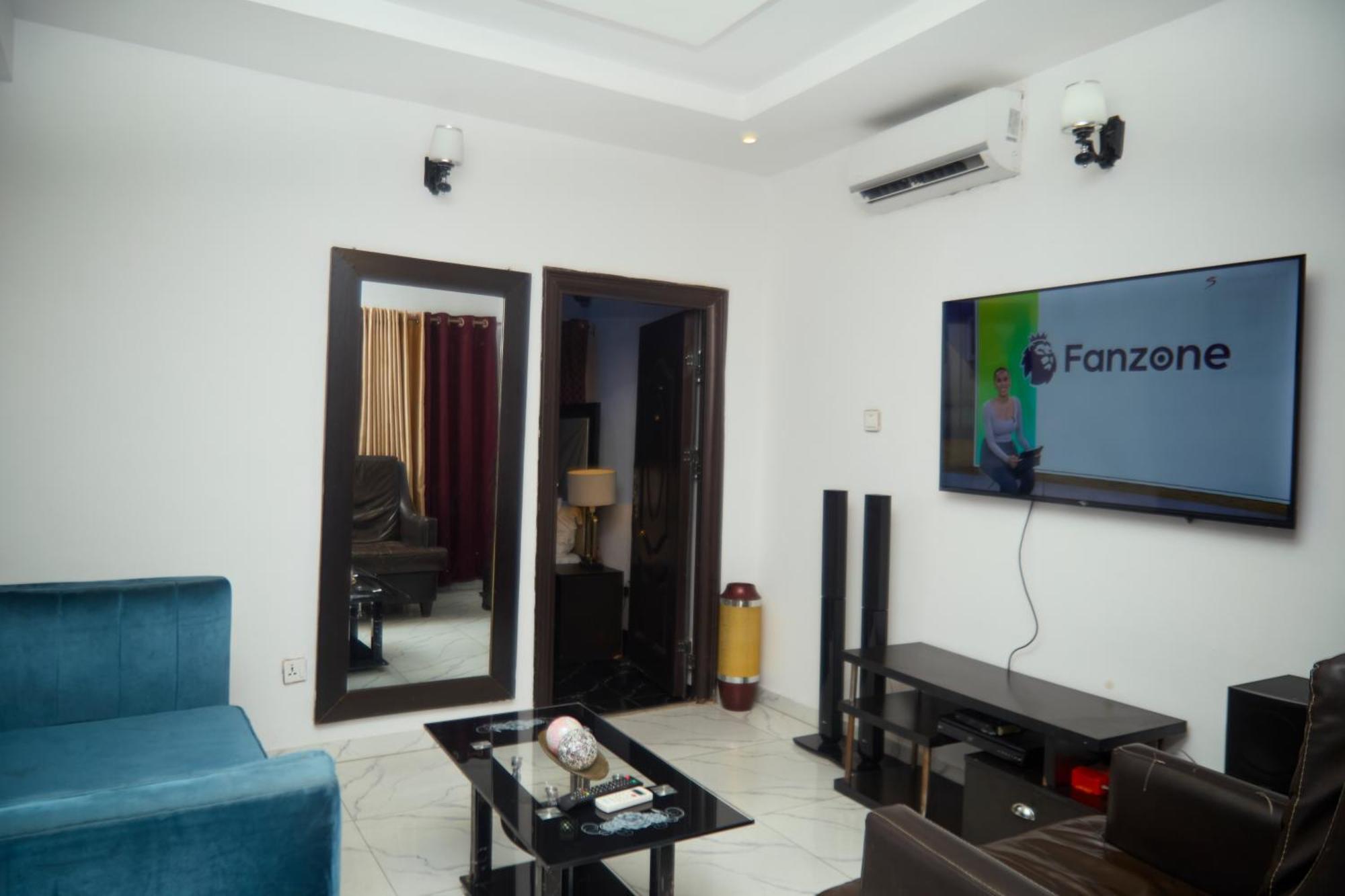 Vhs Vinchee Suites Lagos Exterior foto
